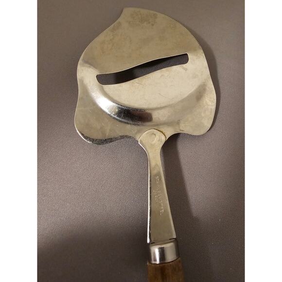 Vintage Stainless Steel Cheese Slicer/Server - Made in Japan - 9-1/2" (inches) - Picture 5 of 7